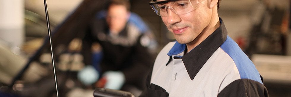 VW Dealers in Bryan, TX, Service Department Photo - Douglass Volkswagen